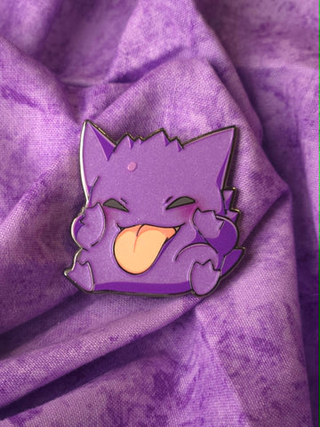 084 Funny Face Ghost Pin