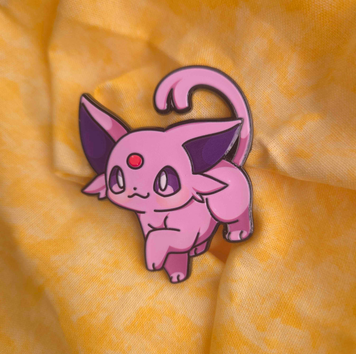 Lil Physic Kitty Pin